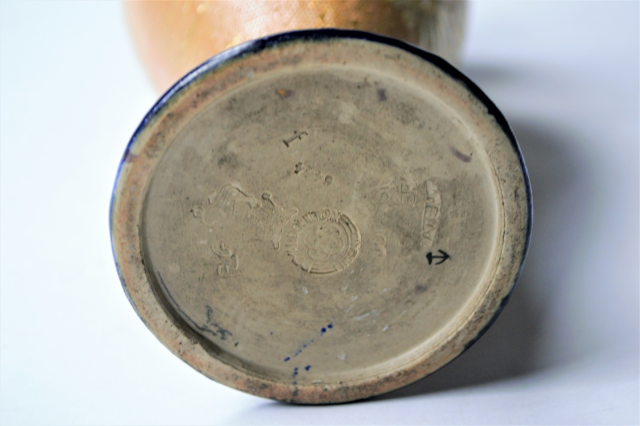 Royal Doulton Lambeth, Signed GC Nellie Garbeth 1879-1910