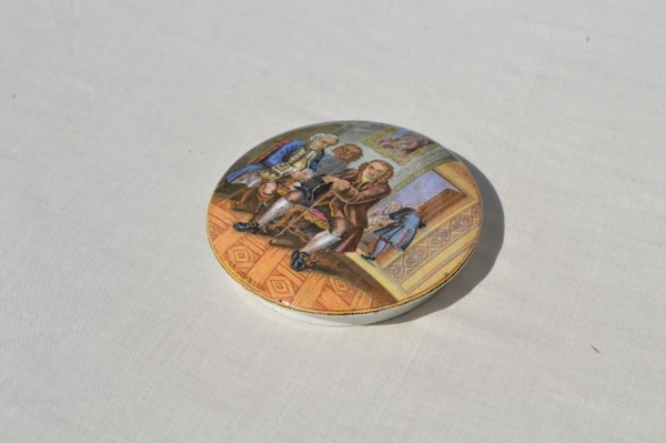 'Dr Johnson' Prattware Pot Lid