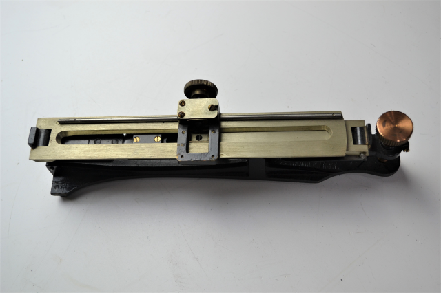 20th Century Indian Pattern Inclinometer by UIC no. B. 6946 with WD stamp.