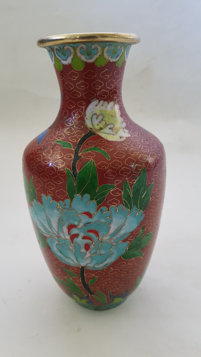 Chinese Cloisonne Vase With Chrysanthemum Flower
