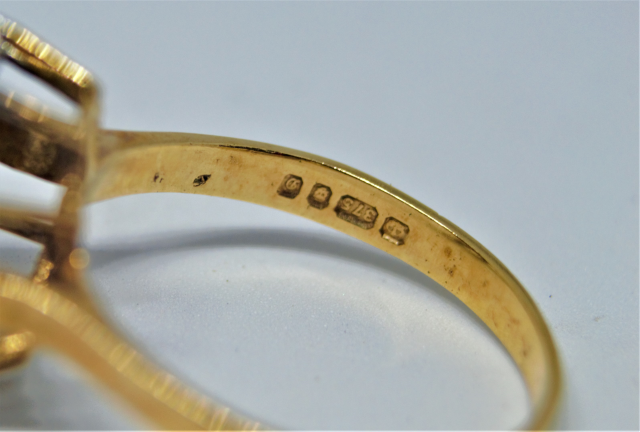 A 9ct Gold With Sapphire And Diamond  Cluster Ring.