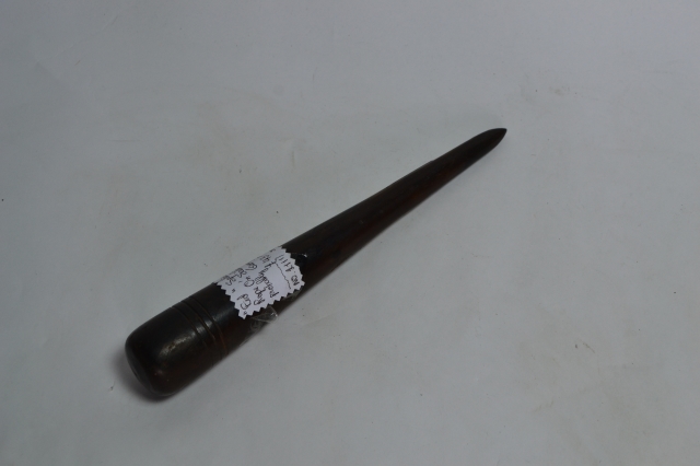 Fid for Splicing Ropes.