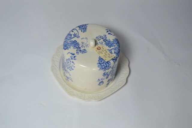 Cheese Plate and Cover Crown Devon.