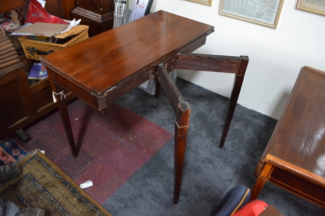 Georgian Mahogany Fold Over Tea Table. Circa 1820.