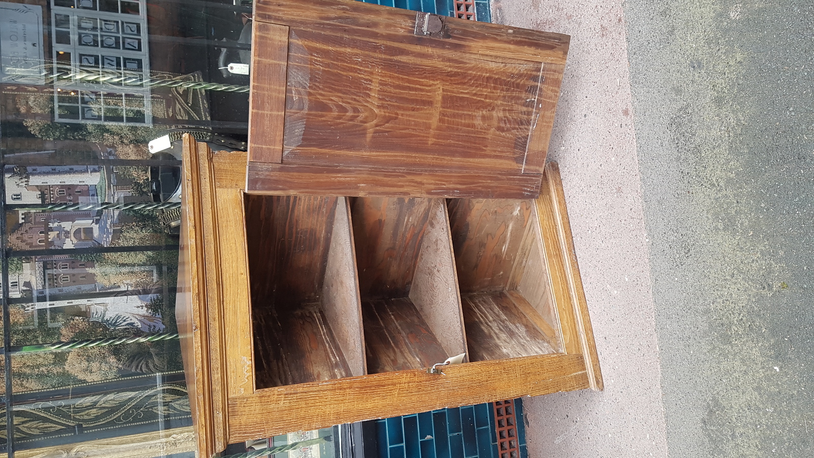 Georgian Oak Corner cupboard