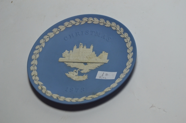 Wedgewood Plate 'Christmas 1973.'