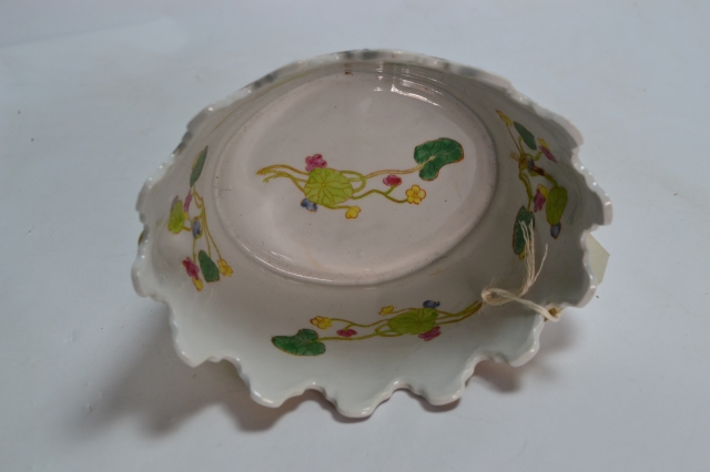 Small Chinese Montieth