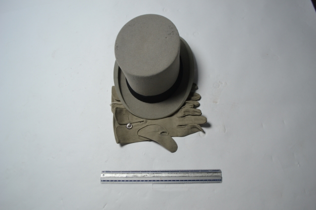 Moss Brothers top hat with a pair of gloves