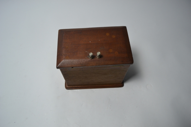 Victorian Electric Shock Machine.